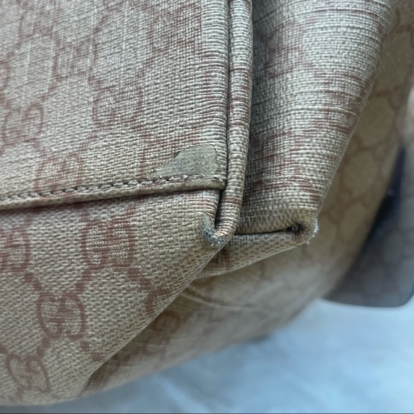 Gucci Supreme Canvas Diaper Bag with Changing Pad - Picture 8 of 13